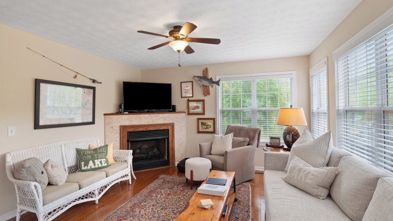 Photo of Livingroom in Houston