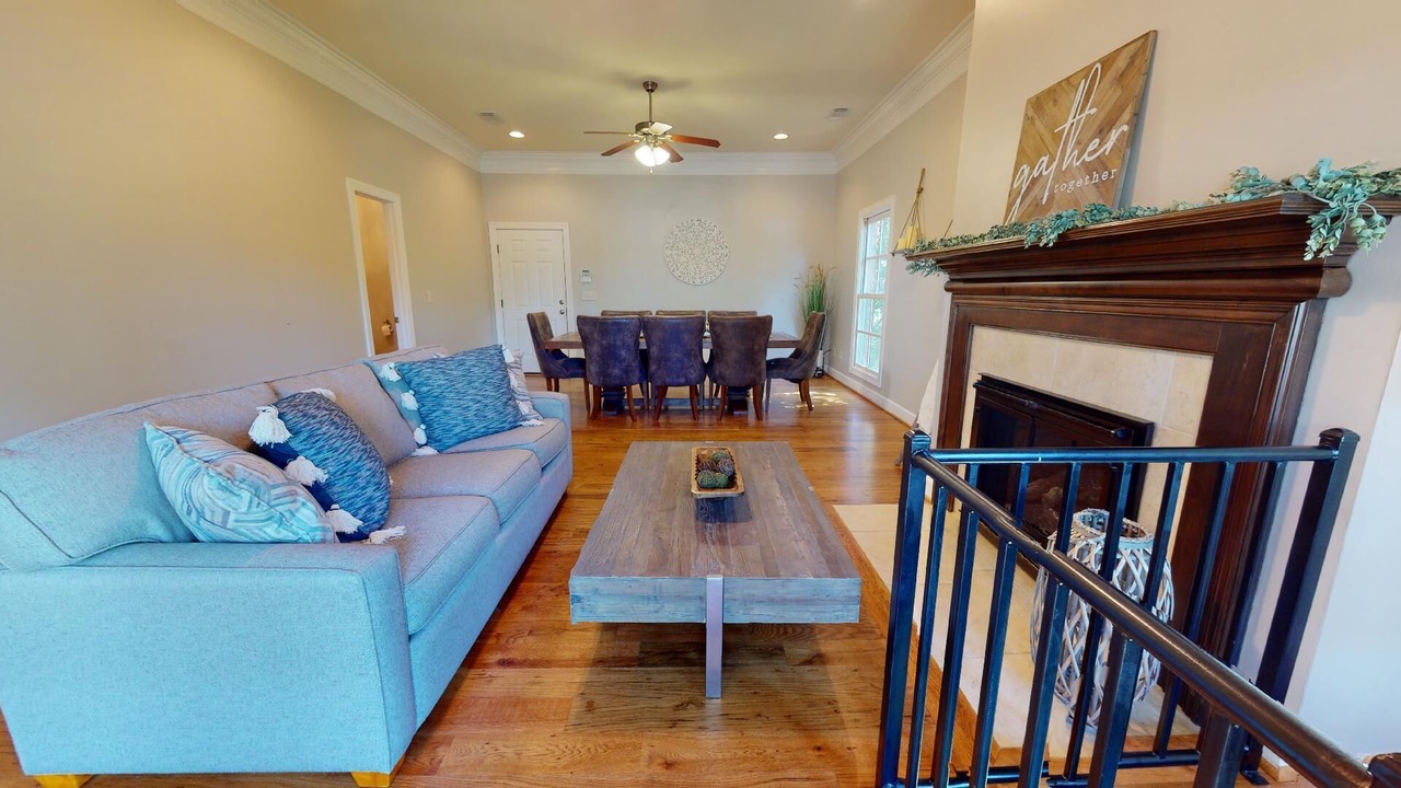 Photo of Livingroom in Samantha
