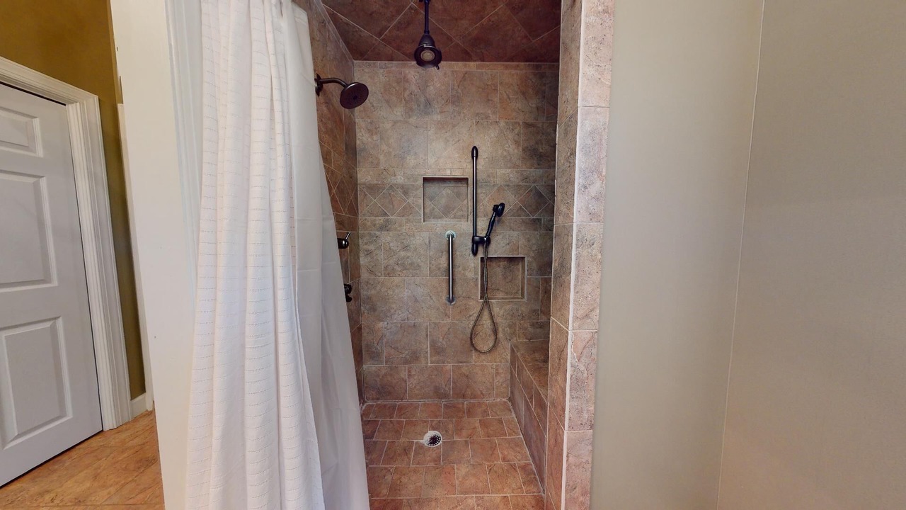 Photo of Bathroom in Samantha