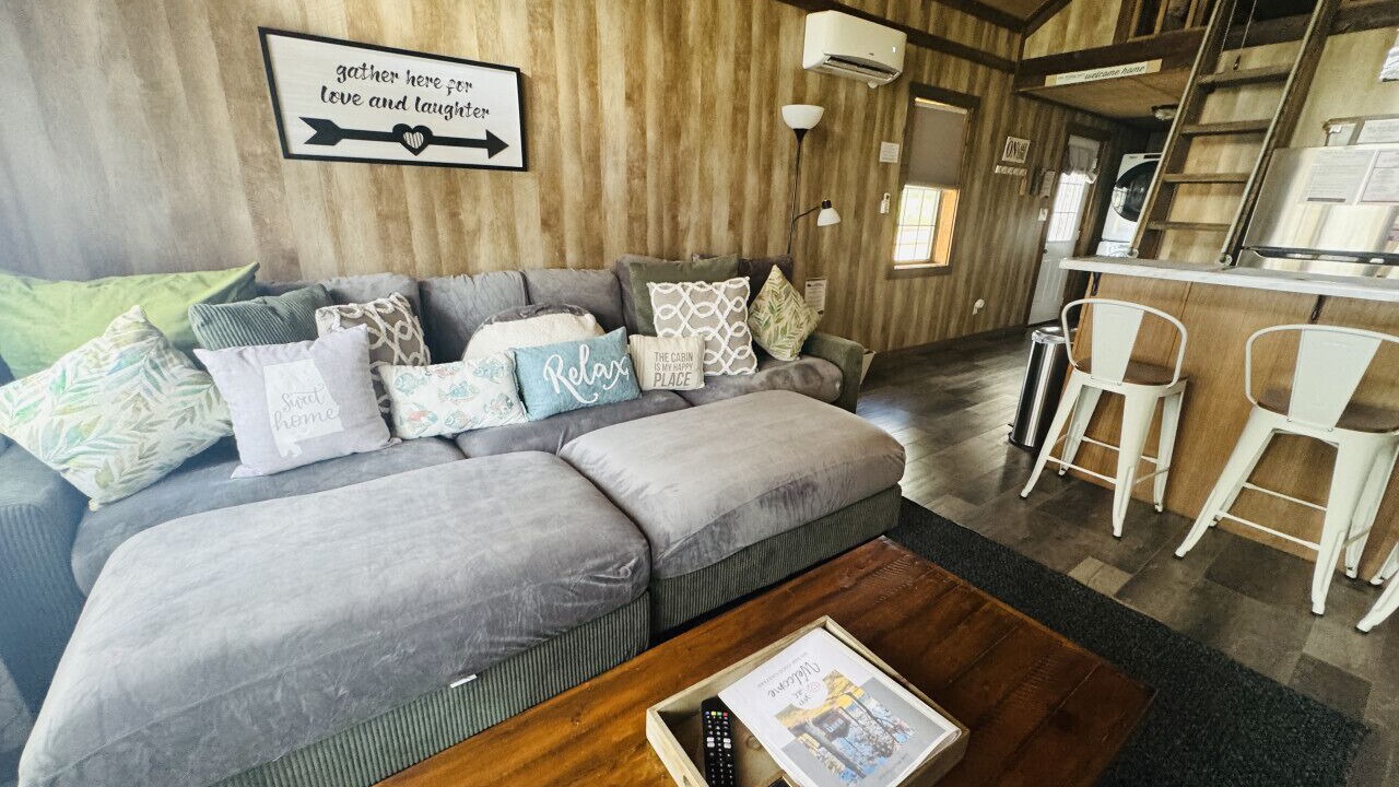 Photo of Bedroom in Groveoak