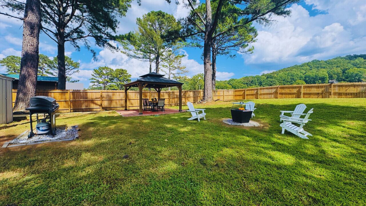Photo of Outdoor in Groveoak