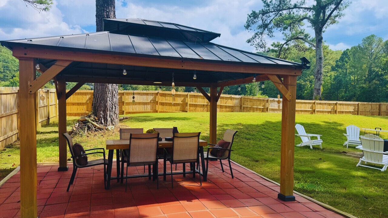 Photo of Outdoor in Groveoak