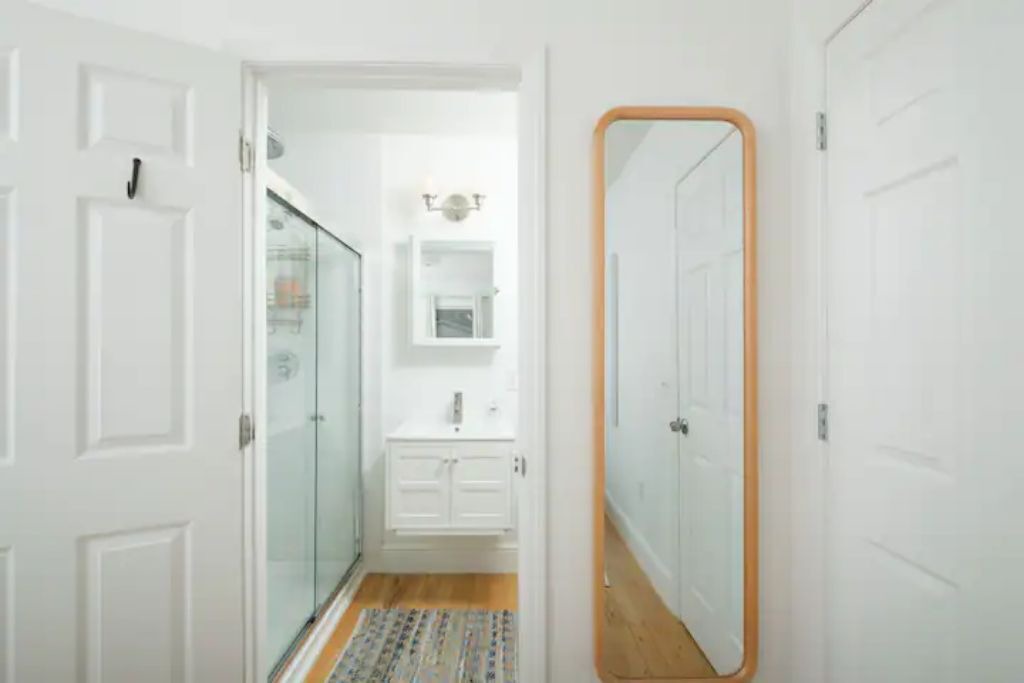 Photo of Bathroom in Pleasant Street