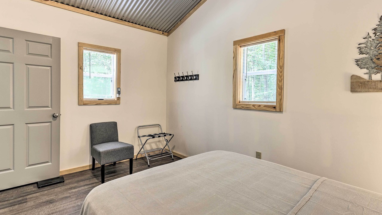 Photo of Bedroom in East Tallassee