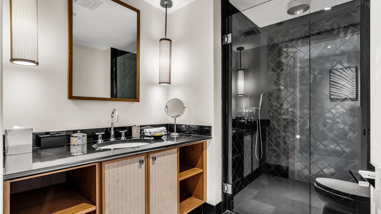 Photo of Bathroom in City Center