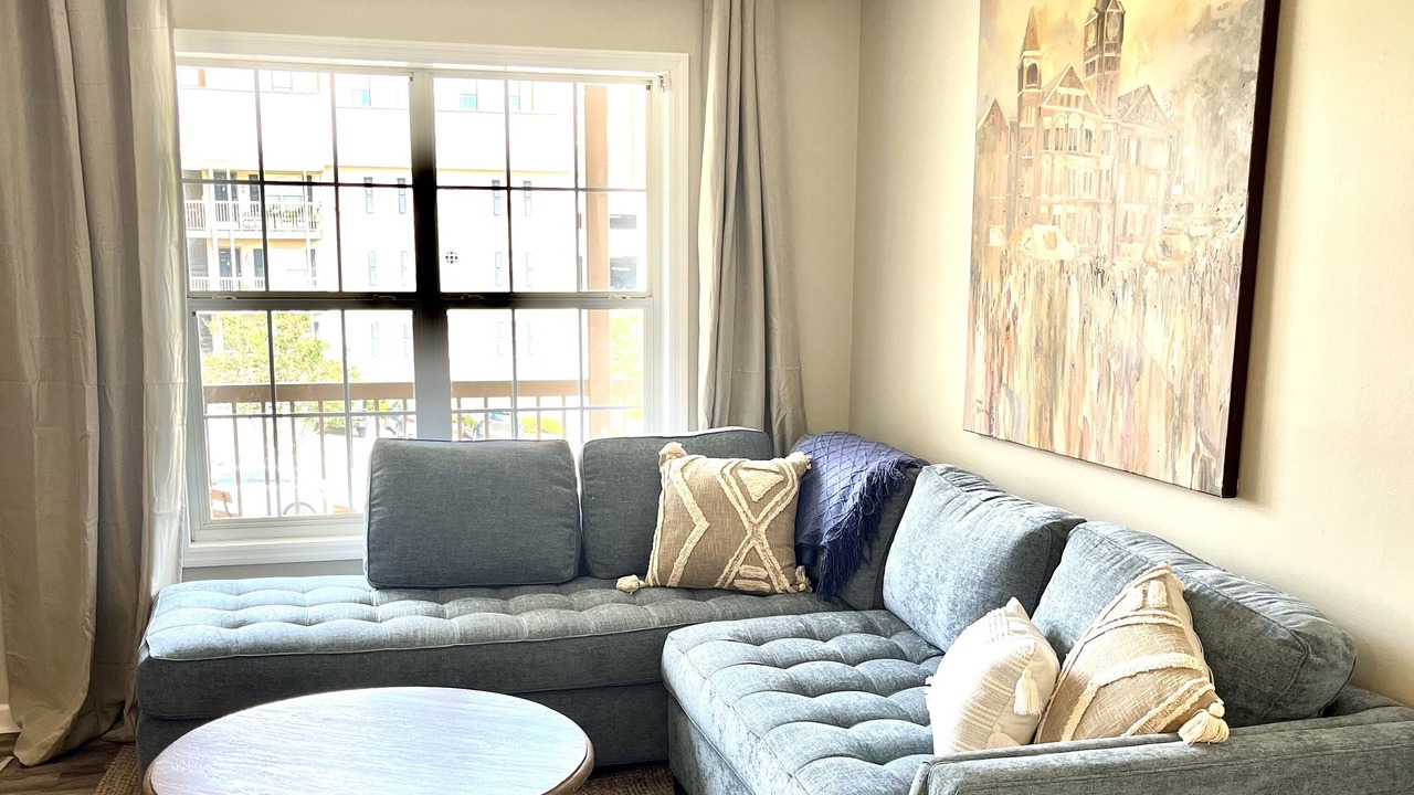 Photo of Livingroom in Auburn