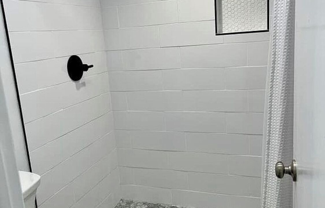 Photo of Bathroom in Biggar