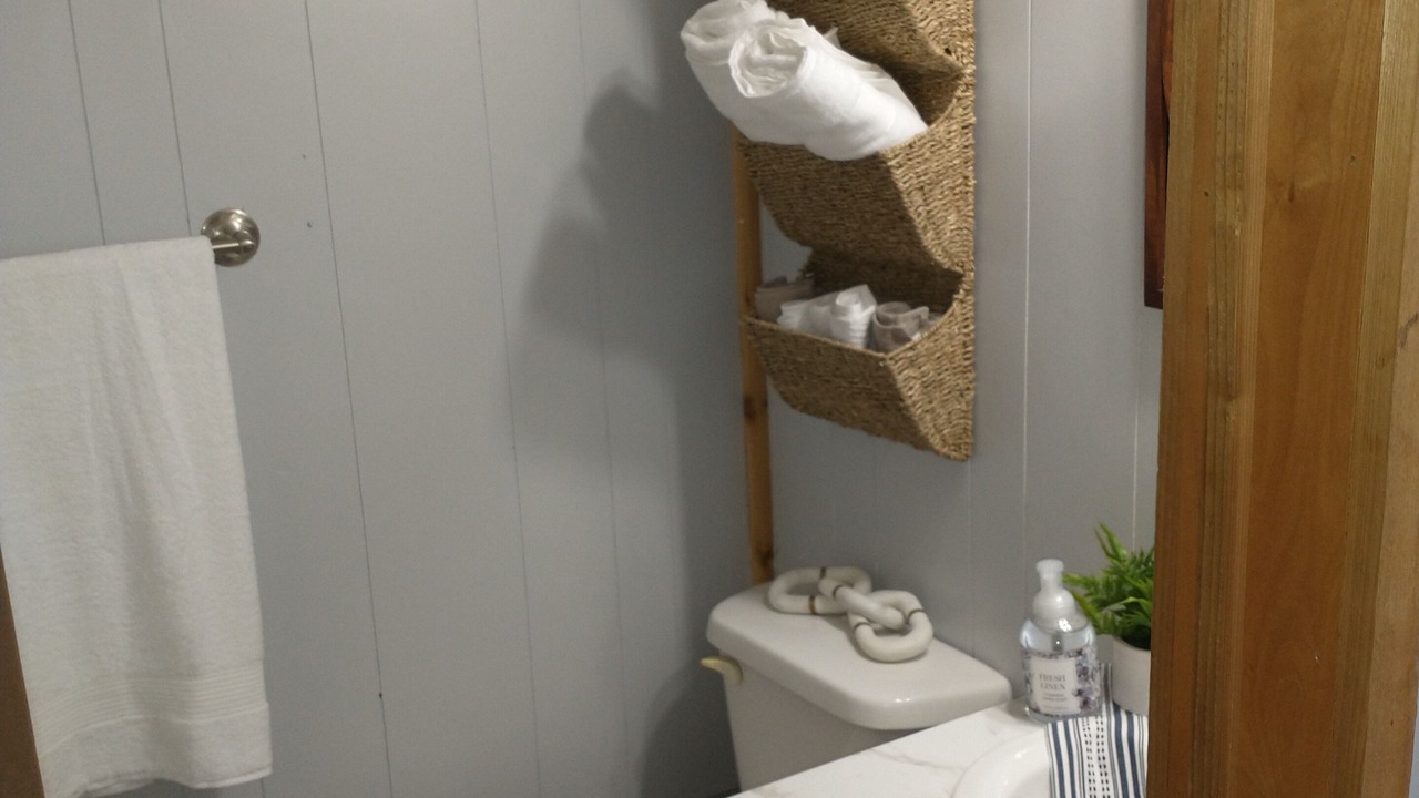 Photo of Bathroom in Guntersville