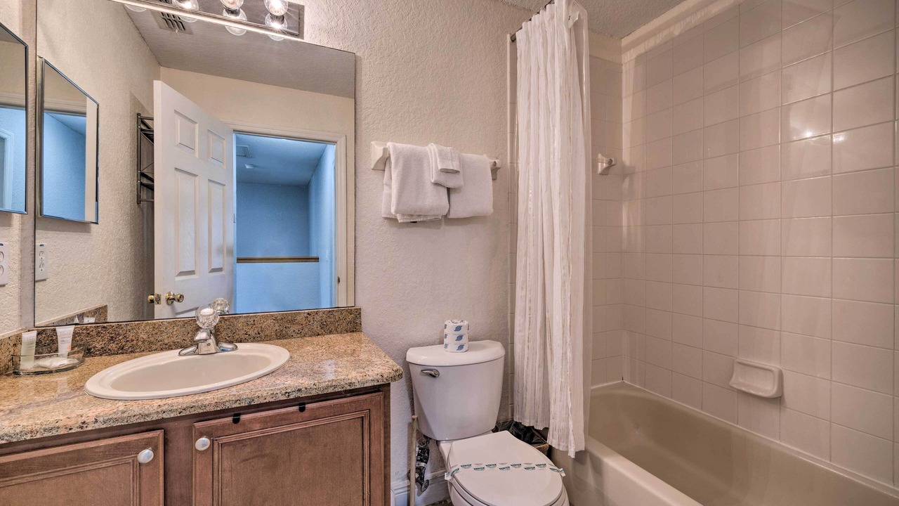 Photo of Bathroom in Regal Palms
