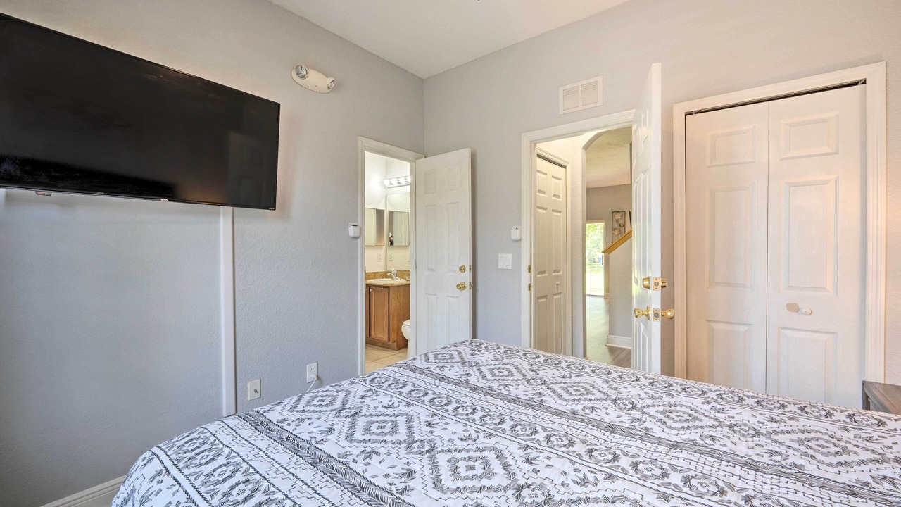 Photo of Bedroom in Regal Palms