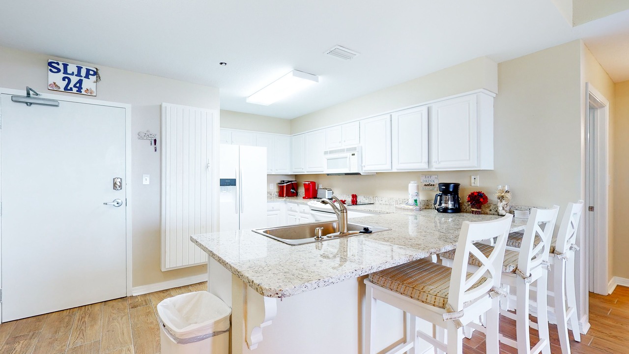 Photo of Kitchen in Fort Morgan Pines