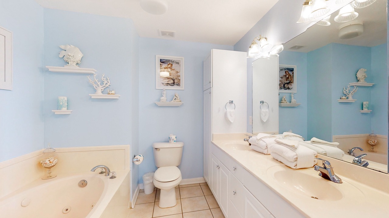 Photo of Bathroom in Fort Morgan Pines