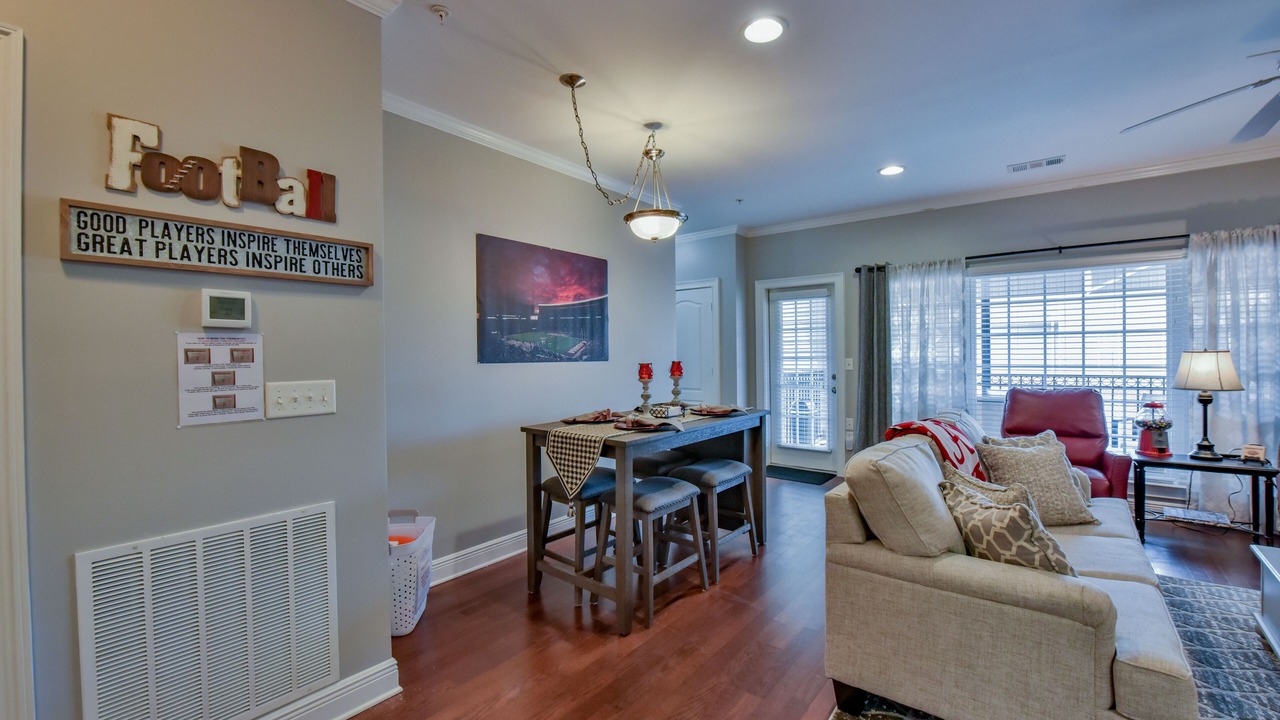 Photo of Livingroom in Tuscaloosa