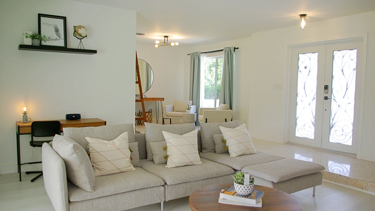 Photo of Bedroom in Homestead
