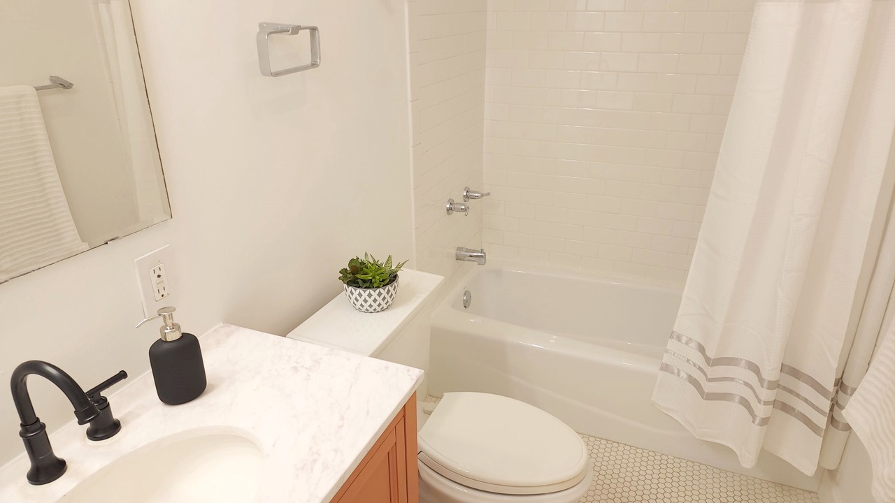 Photo of Bathroom in Homestead