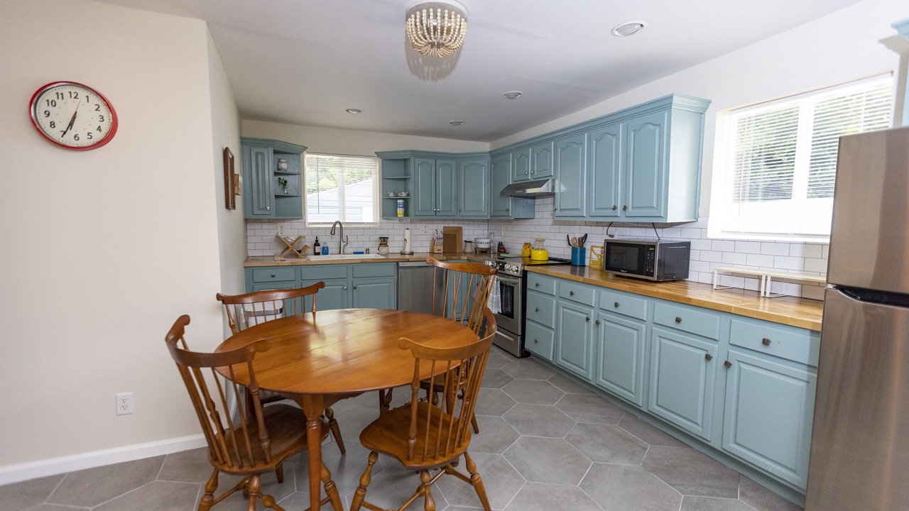 Photo of Kitchen in Crestline Heights