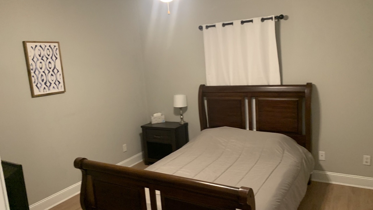 Photo of Bedroom in Tuscaloosa