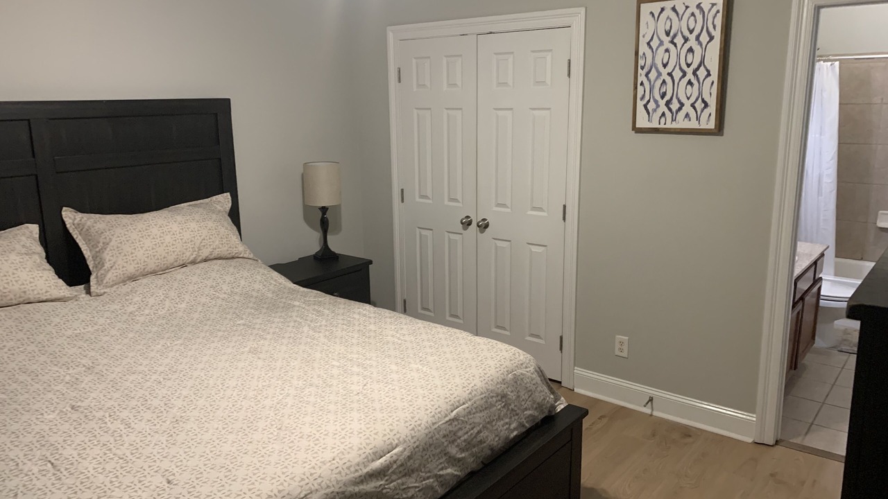 Photo of Bedroom in Tuscaloosa