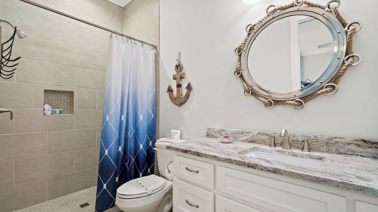 Photo of Bathroom in Dauphin Island