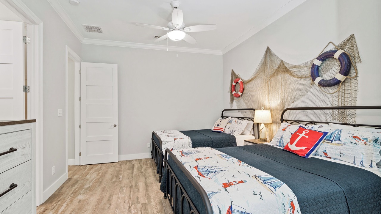 Photo of Bedroom in Dauphin Island