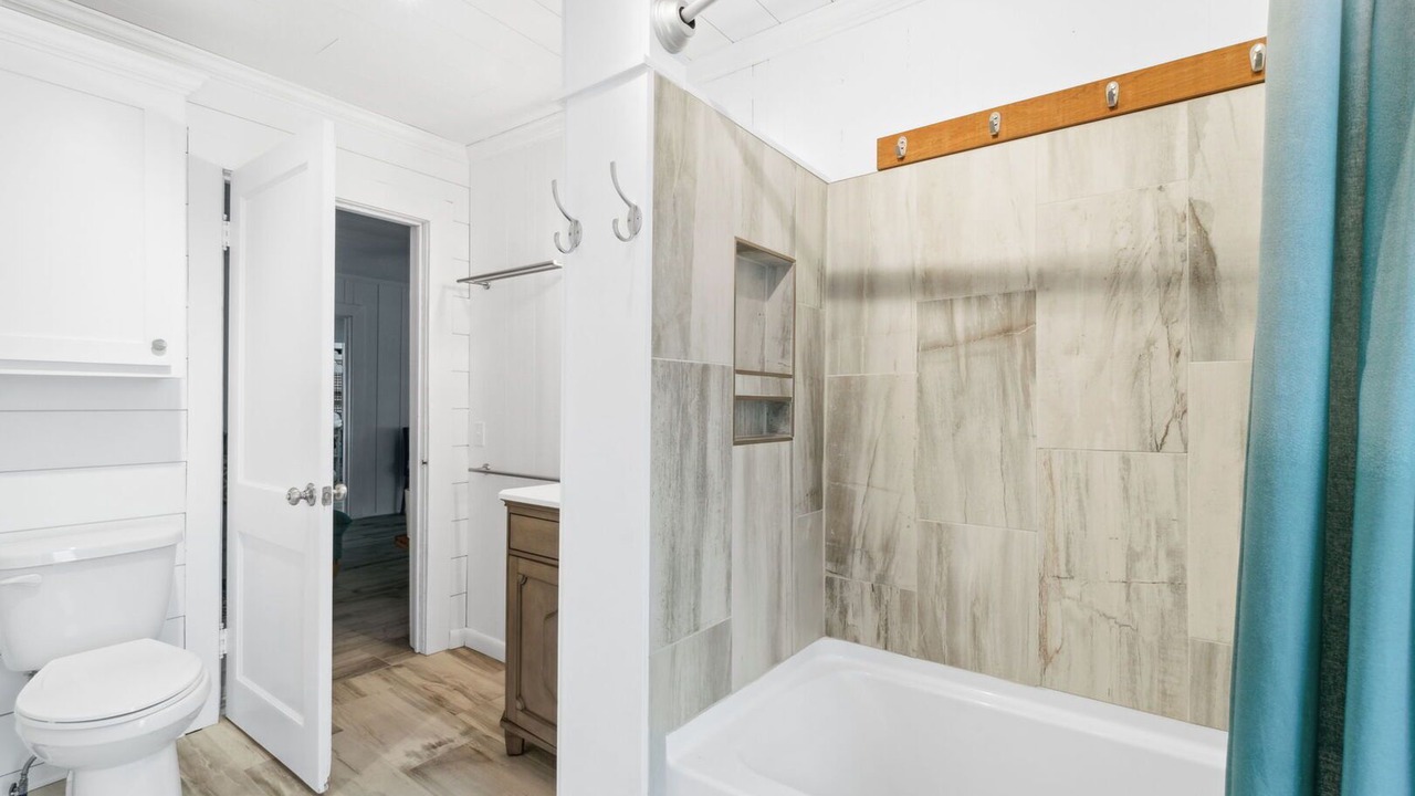 Photo of Bathroom in Laguna Beach Estates