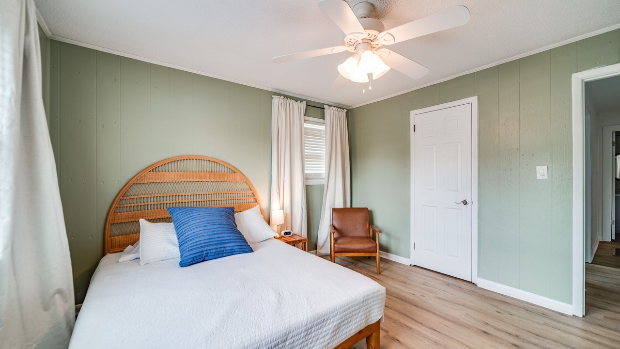 Photo of Bedroom in Alexander City