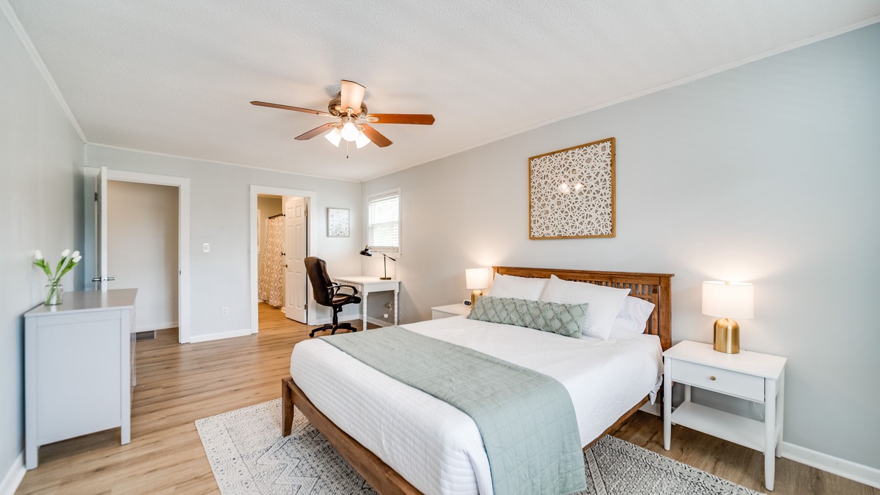 Photo of Bedroom in Alexander City