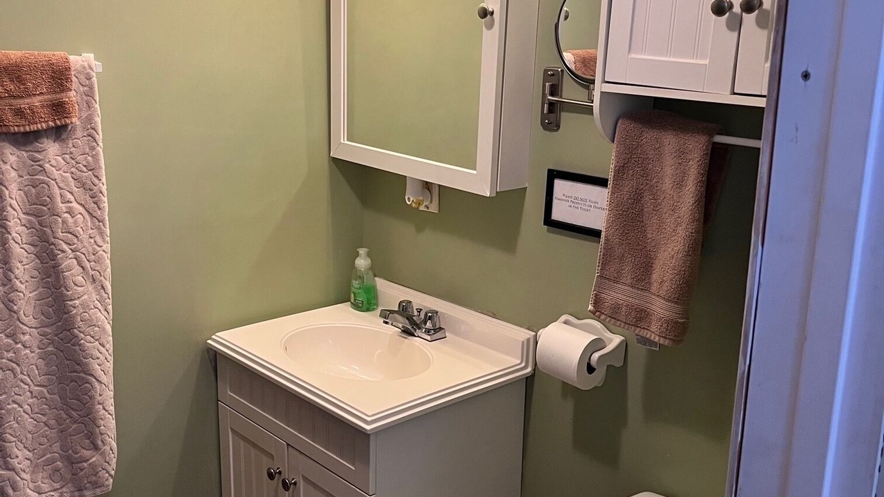 Photo of Bathroom in Selma