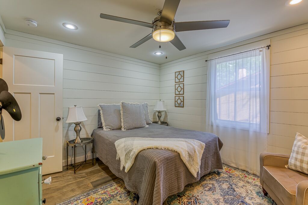 Photo of Bedroom in Muscle Shoals