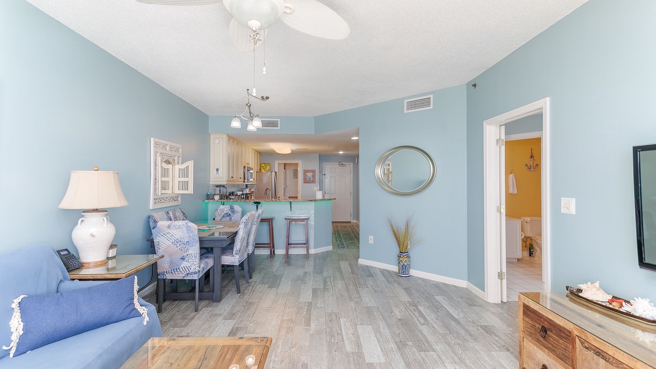 Photo of Livingroom in Fort Morgan
