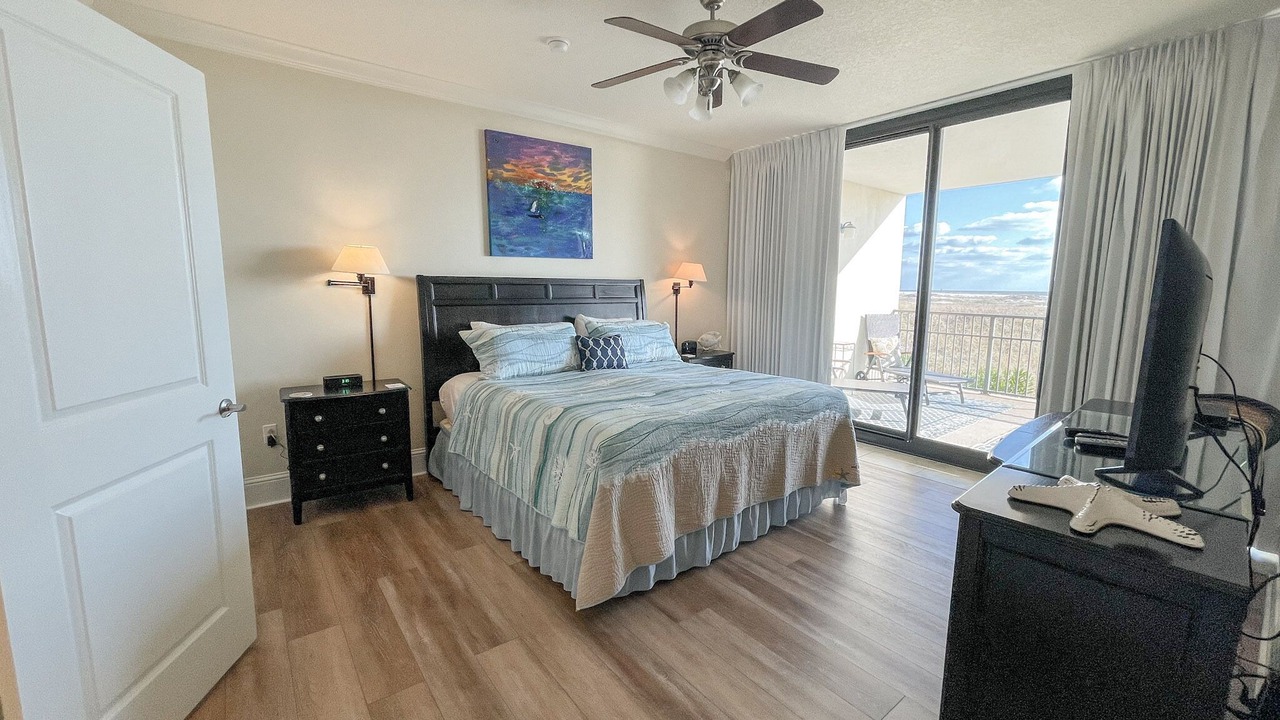 Photo of Bedroom in Dauphin Island
