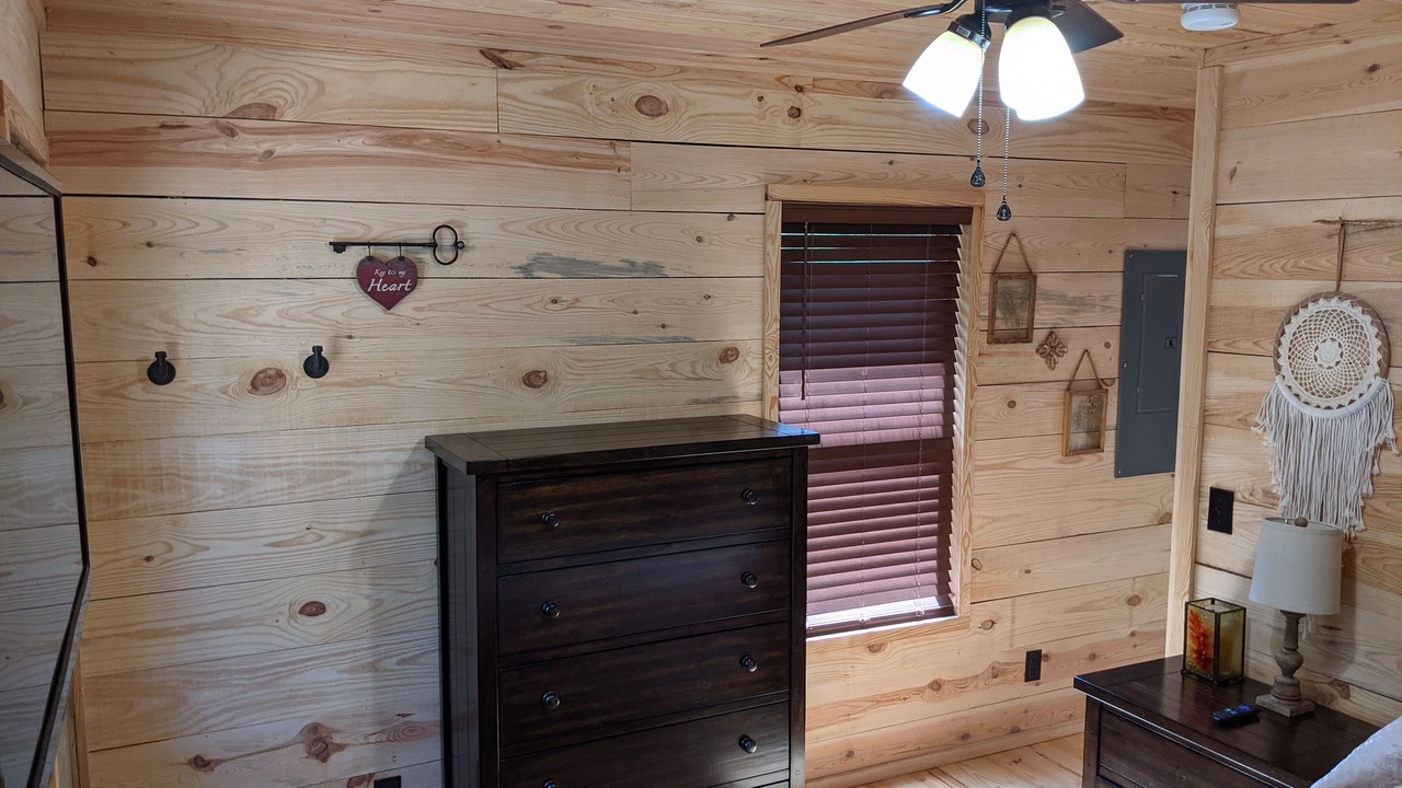 Photo of Bedroom in Fort Payne