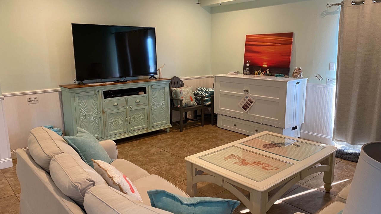 Photo of Bedroom in Pensacola Beach