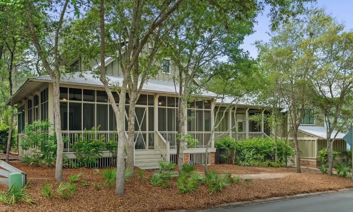 Photo of Outdoor in Cottage District