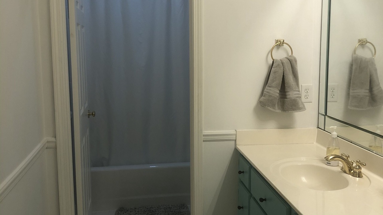 Photo of Bathroom in Tuscaloosa