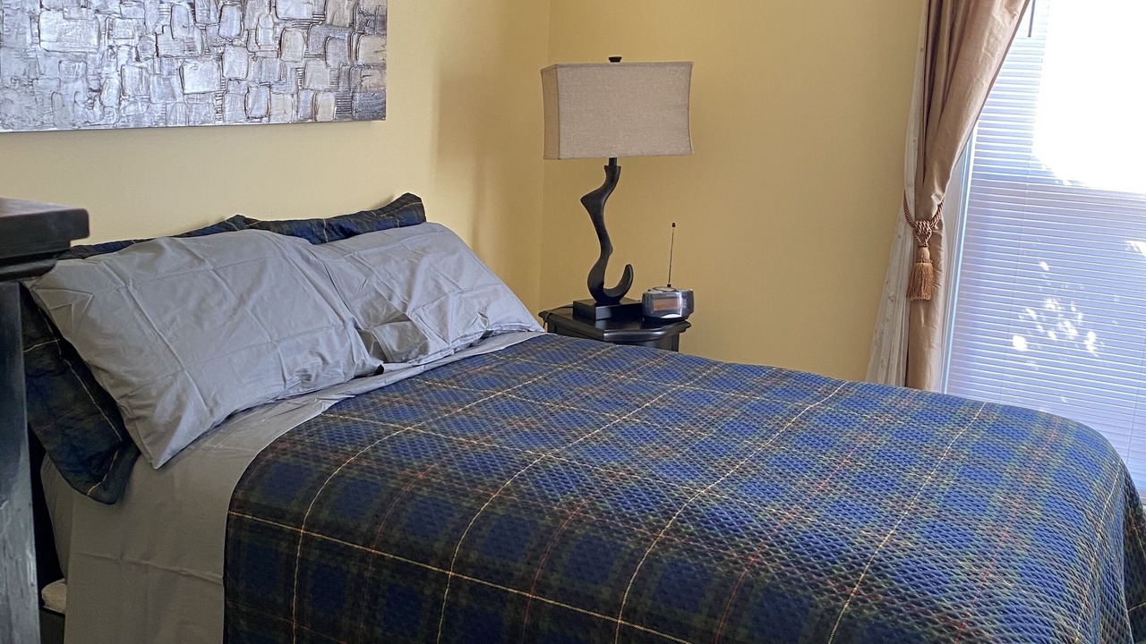 Photo of Bedroom in Normal