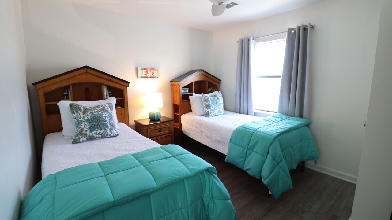 Photo of Bedroom in Surf Side Shores