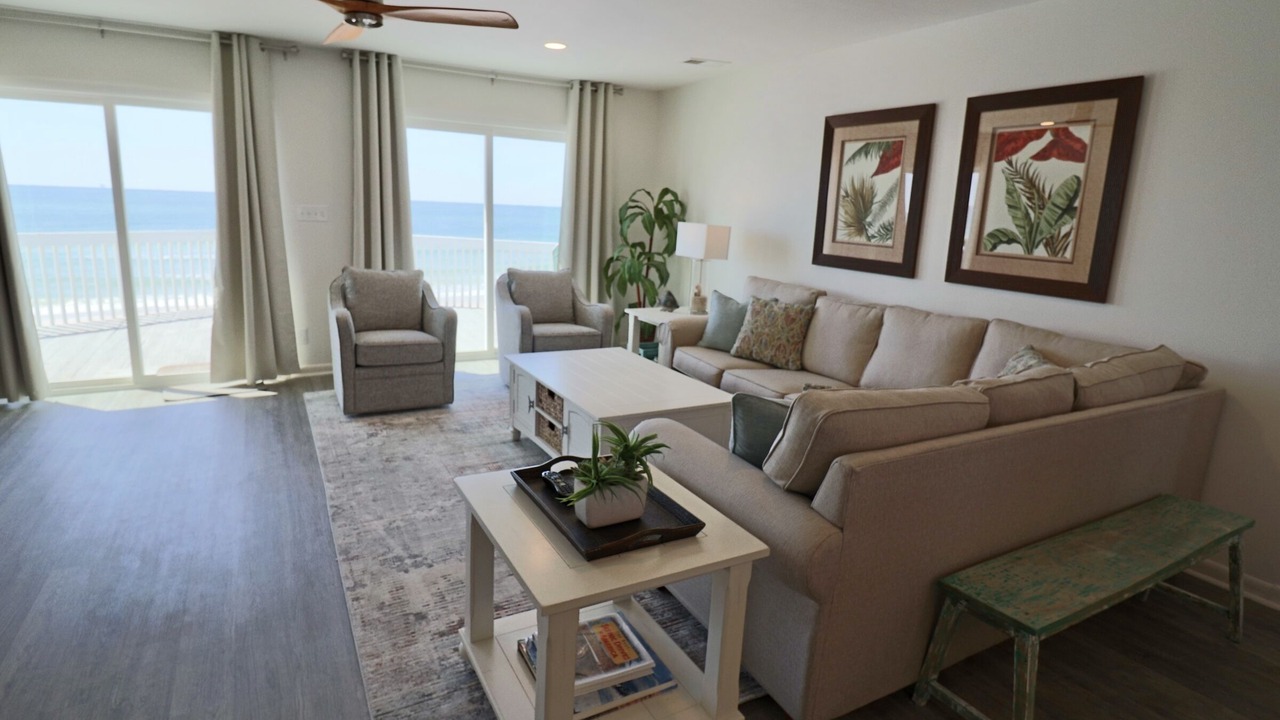 Photo of Livingroom in Surf Side Shores