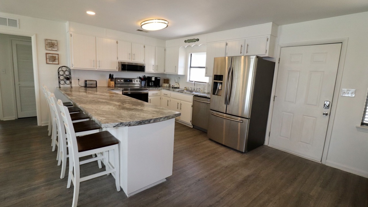Photo of Kitchen in Surf Side Shores