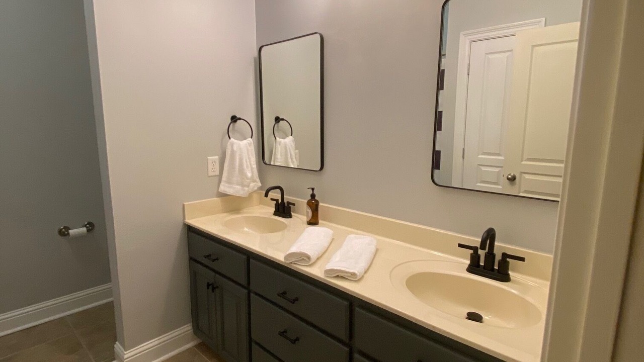 Photo of Bathroom in Tallassee