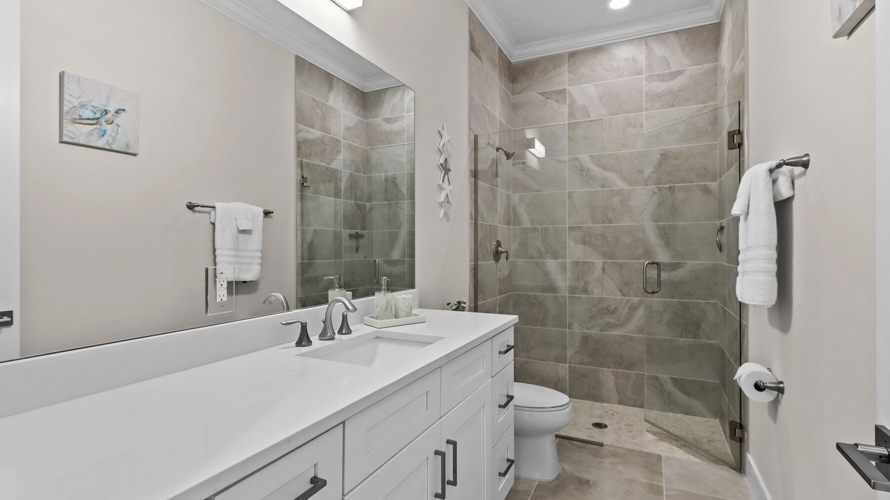 Photo of Bathroom in Naples Park
