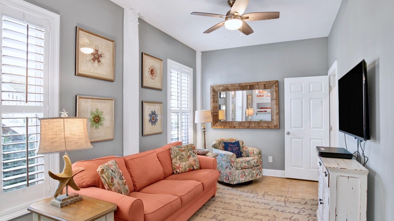 Photo of Livingroom in Orange Beach