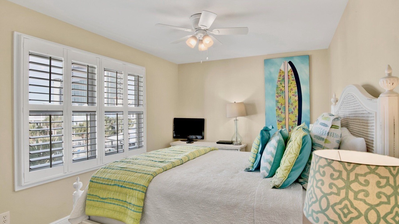 Photo of Bedroom in Orange Beach