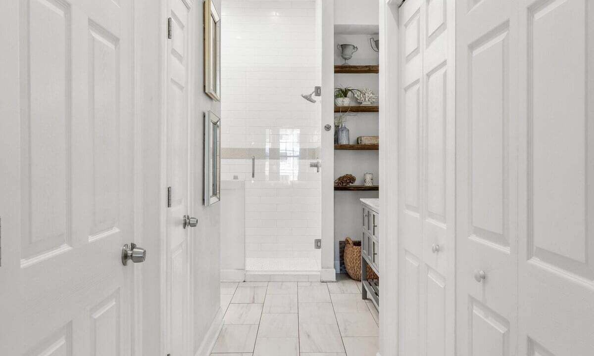 Photo of Bathroom in Seacrest Beach