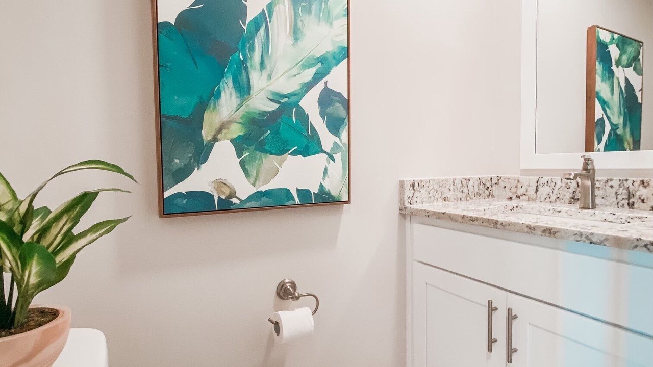 Photo of Bathroom in Gulf Shores