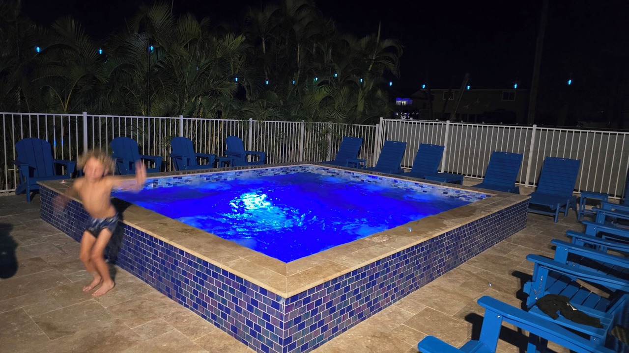 Photo of Outdoor in Mid Island