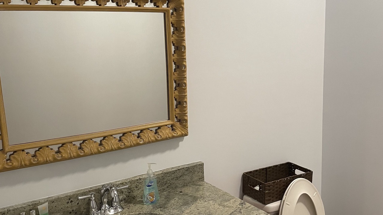 Photo of Bathroom in Midland City