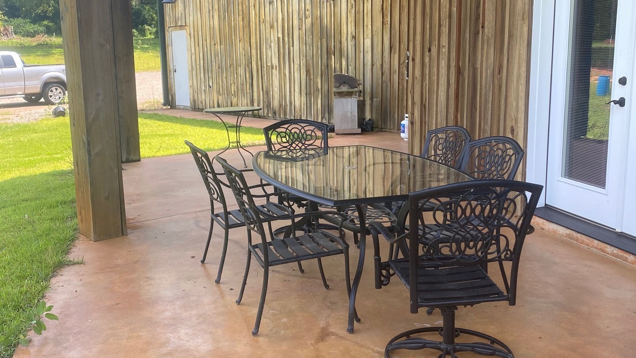 Photo of Outdoor in Midland City