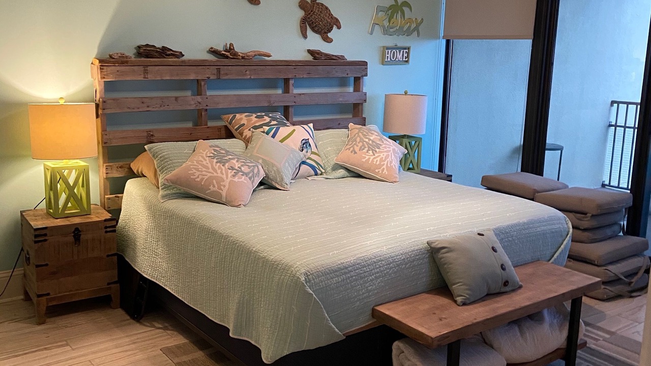 Photo of Bedroom in Dauphin Island