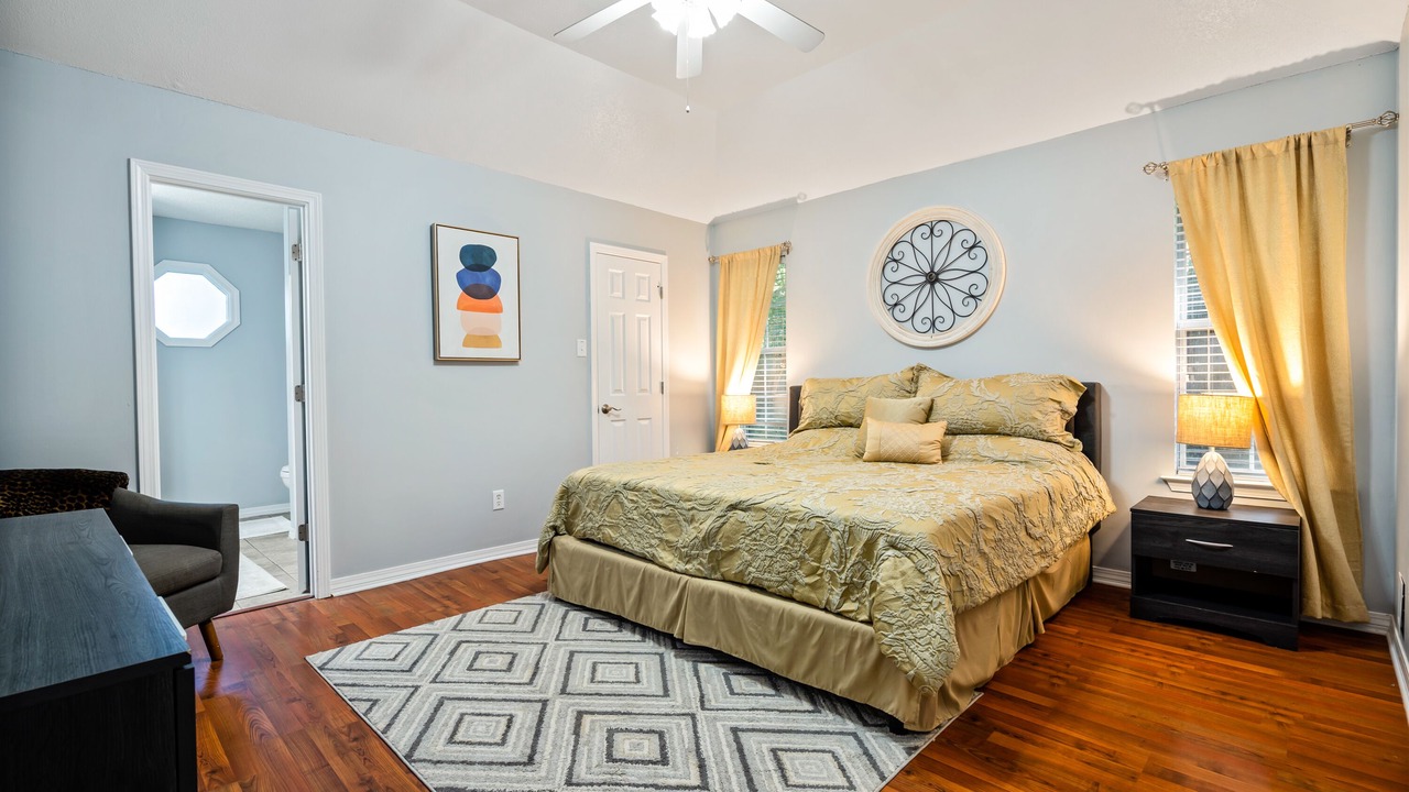 Photo of Bedroom in Mobile